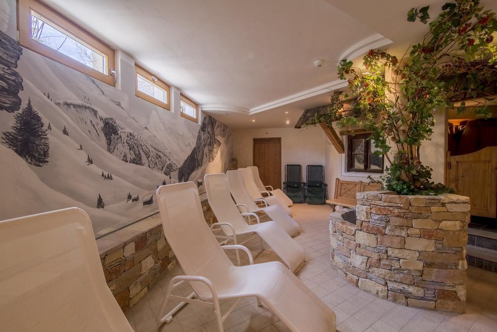 Hotel Garni Chasa Nova Samnaun Buitenkant foto