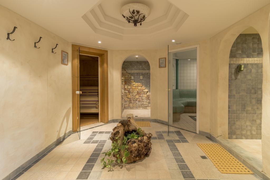 Hotel Garni Chasa Nova Samnaun Buitenkant foto